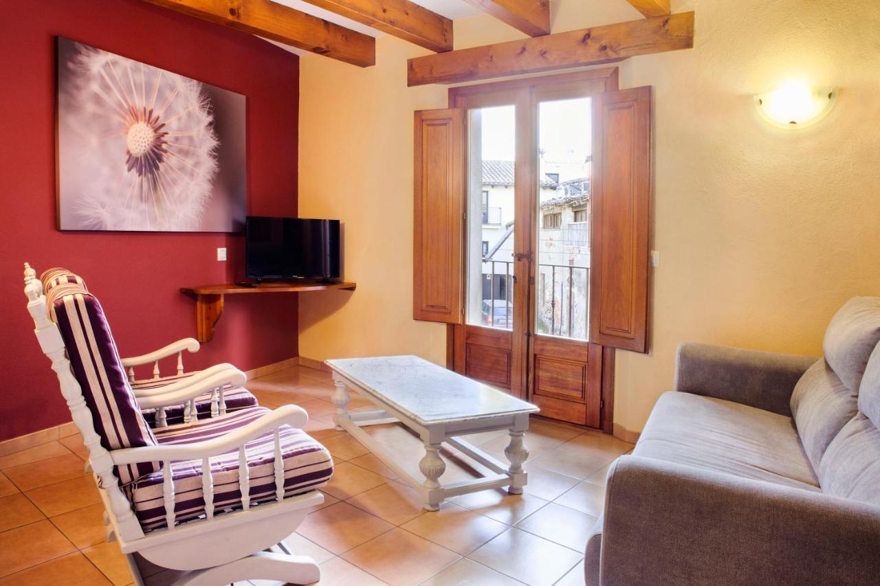 Allotjaments Placa Major-Grevol Santa Pau Exterior photo